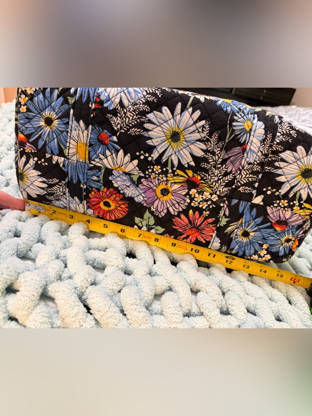 Vera Bradley Black Quilted Floral Tote with Multi-Color Blooms Great Condition - Picture 9 of 17